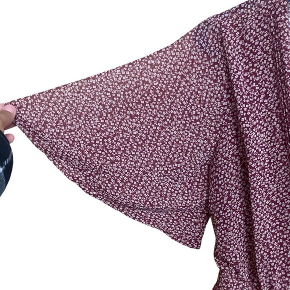 625. Shareen collections australian floral Cottagecore feminine wrap dress - Picture 4 of 9